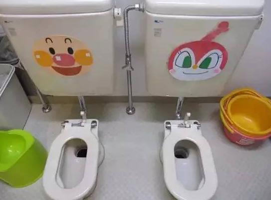 衛(wèi)鷹一次性衛(wèi)生坐墊