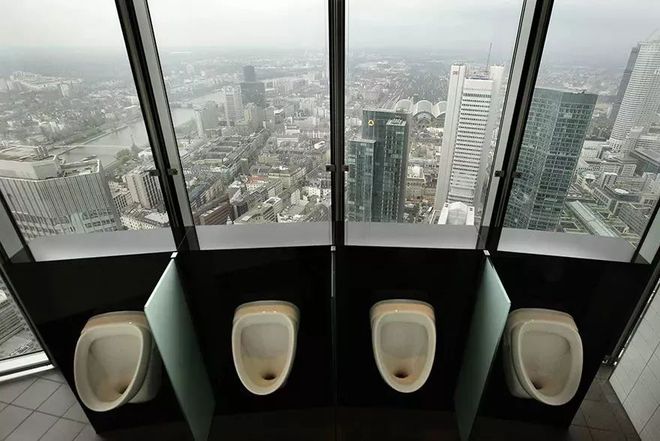 銀行